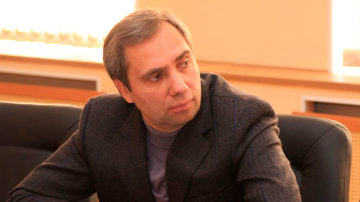 Александр Петров