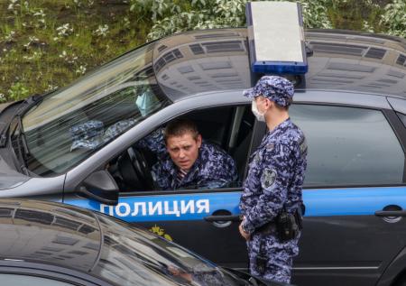 МВД в Петербурге возбудило 122 дела из-за лаборатории анаболиков