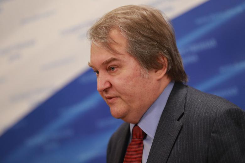 Михаил Емельянов
