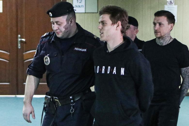 Александр Кокорин и Павел Мамаев в суде