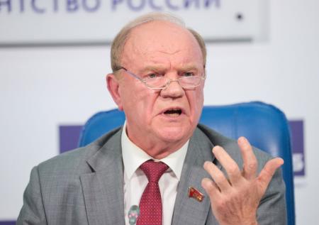 Зюганов рассказал, как можно было сохранить СССР