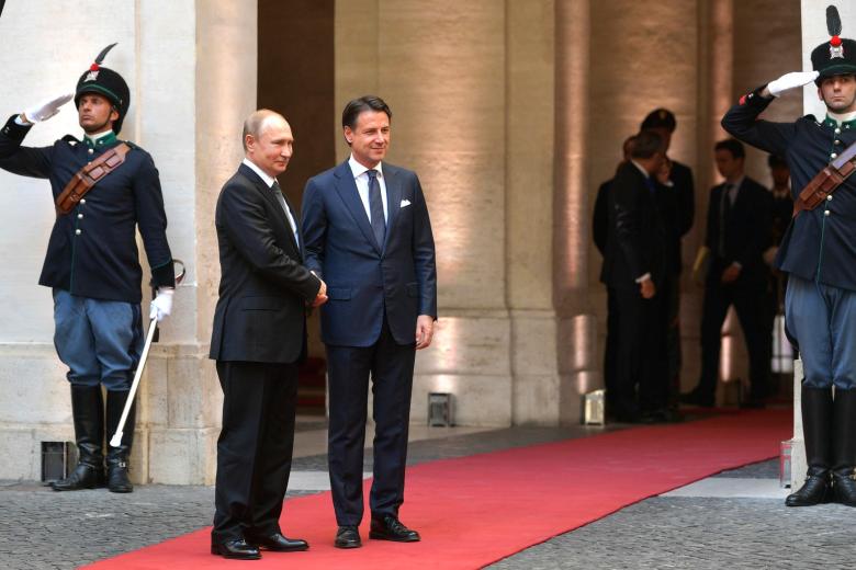 Церемония официальной встречи Президента России Председателем Совета министров Итальянской Республики Джузеппе Конте