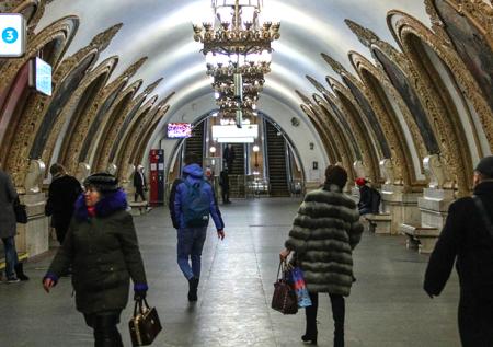Участок «голубой ветки» московского метро закроют на выходные