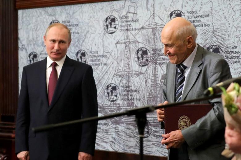 Владимир Путин и Николай Дроздов. Архивное фото