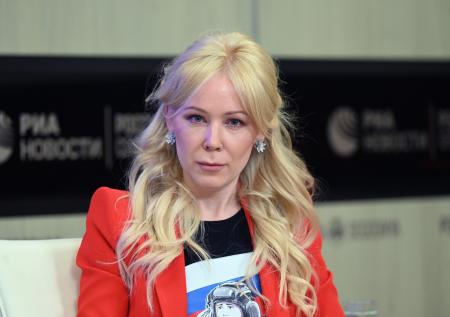 Мизулина попросила Генпрокуратуру проверить военный билет блогера Литвина