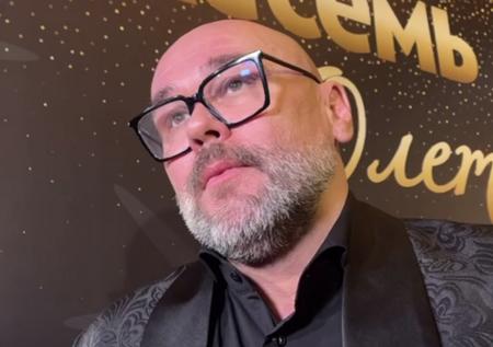 Бездетность, мнение об уехавших артистах и СВО: куда пропал Максим Аверин