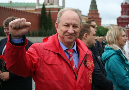 КПРФ: Госдума обязана выслушать Рашкина перед снятием неприкосновенности