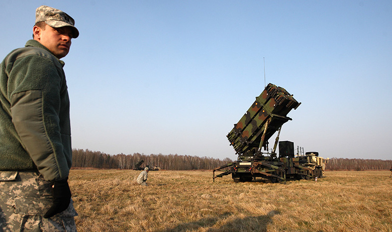 Военнослужащий НАТО 