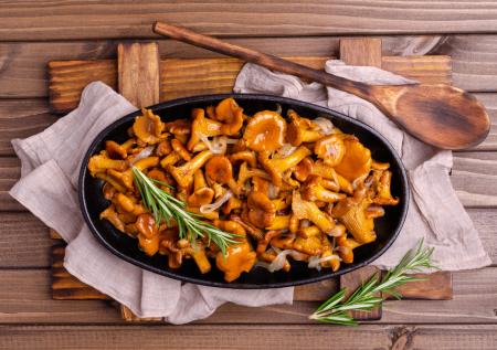 Как приготовить вкусные лисички: от супов до заготовок на зиму