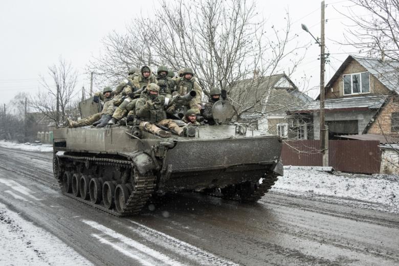 Военная техника в зоне боевых действий