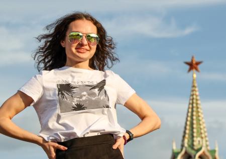 Офтальмолог перечислила правила выбора солнцезащитных очков и линз