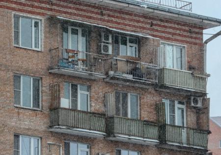 Жители Харьковщины избавляются от своего жилья за бесценок