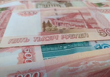 В России повысили пенсии неработающих пенсионеров и МРОТ