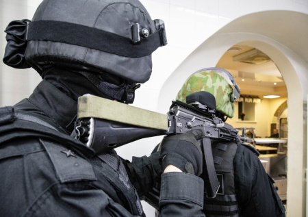 Силовики заявились к разработчику «Леонардо» с обысками