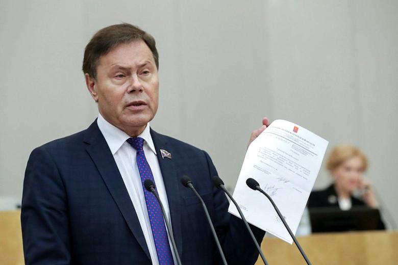 Николай Арефье