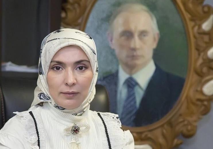Айна Гамзатова