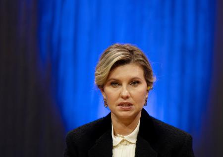 Зеленская рассказала о готовности украинцев «жить без света и тепла»