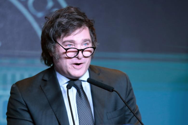 Хавьер Милей