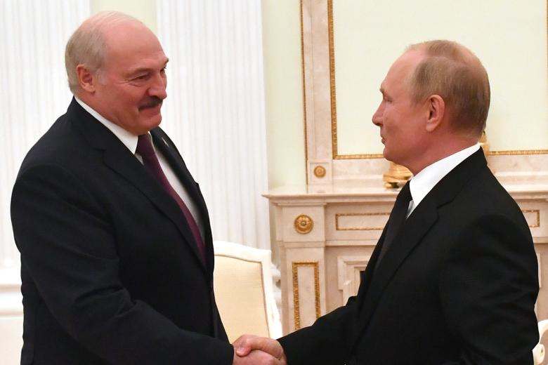 Президент Белоруссии Александр Лукашенко и президент России Владимир Путин