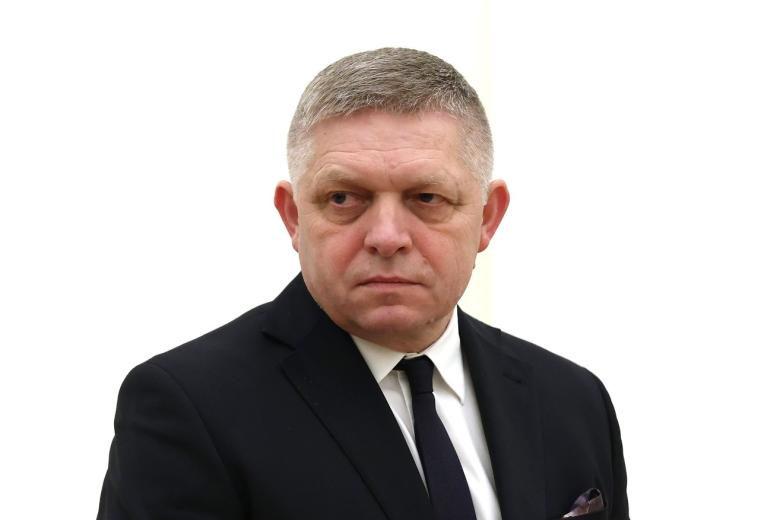 Роберт Фицо