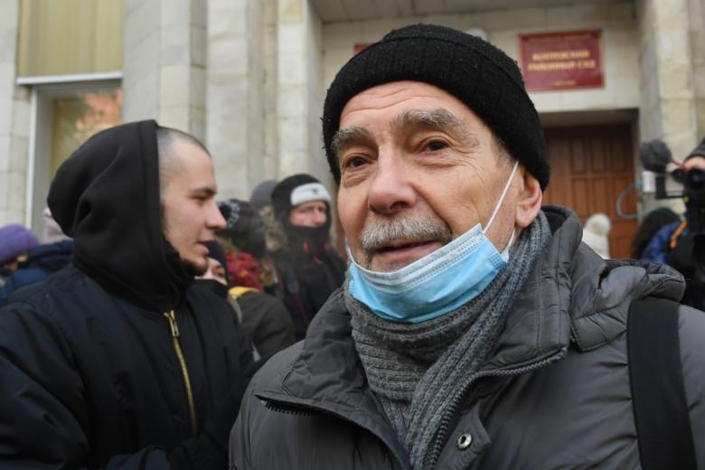 Правозащитник Лев Пономарёв