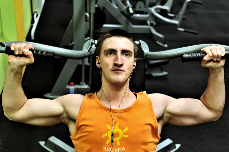 Павел Устинов