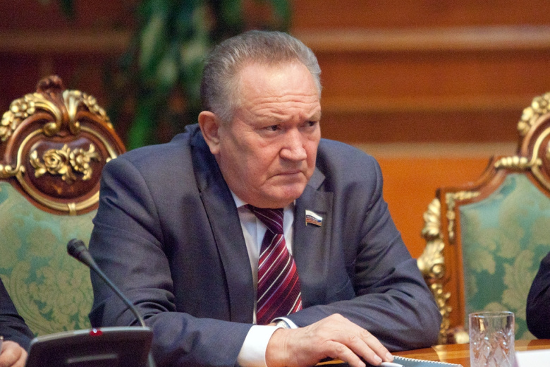 Николай Максюта