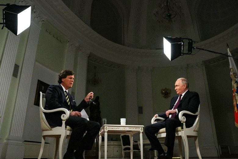 Владимир Путин и Такер Карлсон