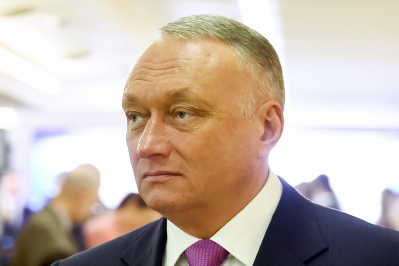 Дмитрий Савельев