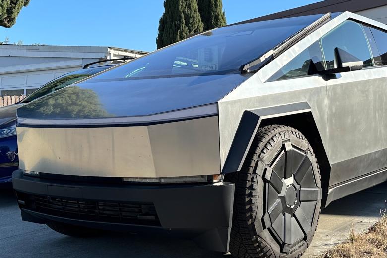 Tesla Cybertruck
