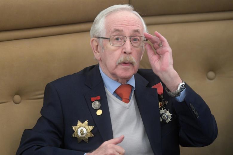Василий Ливанов