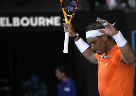 Надаль вылетел из Australian Open уже во втором круге