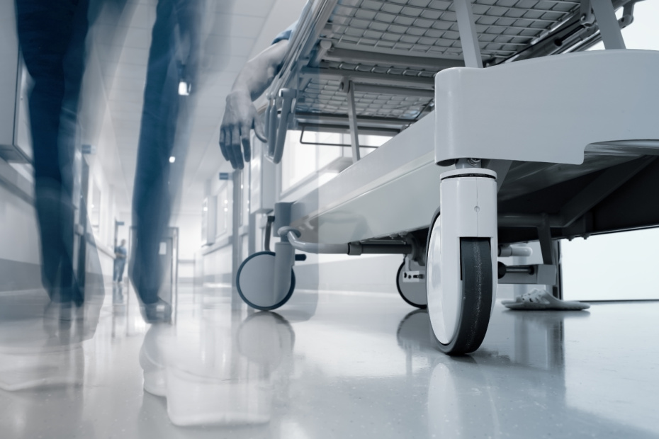 «Кто додумался запихать меня в мешок?»: штурмовик ожил в морге