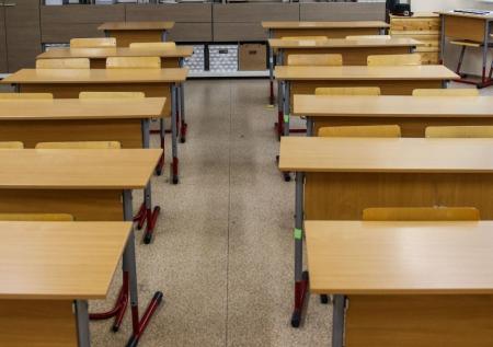 На Украине могут отменить обязательное изучение естественных наук