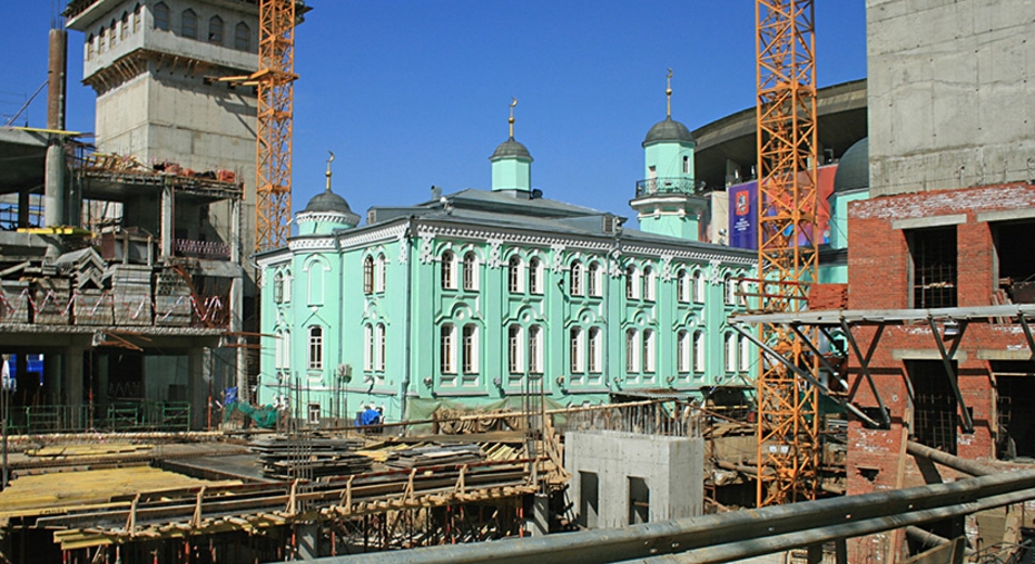 Московская соборная мечеть во время реконструкции