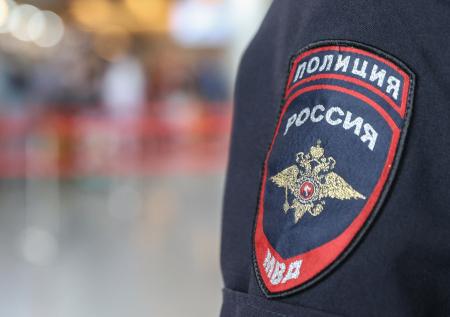 В Краснодаре двое юношей избили пенсионера-дворника из-за замечания