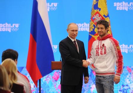 Лыжник Черноусов объяснил, почему он удалил фотографию в поддержку Путина