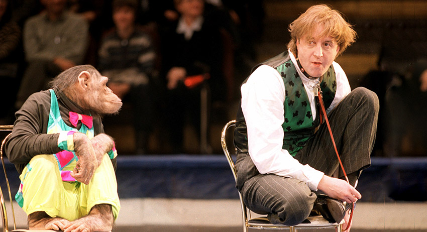 Леонид Ярмольник во время спектакля в Московском цирке, 2006 год