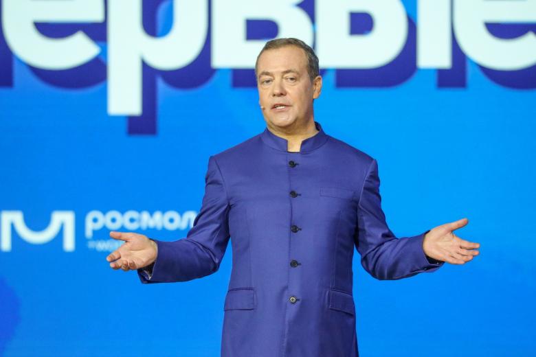 Дмитрий Медведев