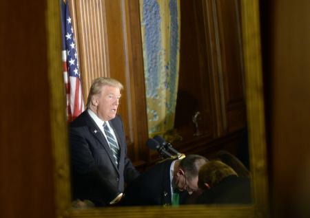 Историк спецслужб раскрыл число двойников Трампа