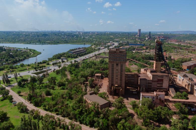 Панорамный вид на промышленный город Кривой Рог на Украине