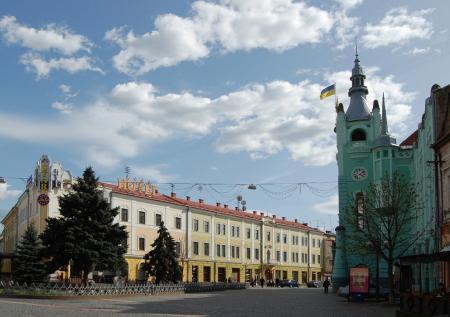 Украинский город лишился улиц в честь Левитана и Чайковского