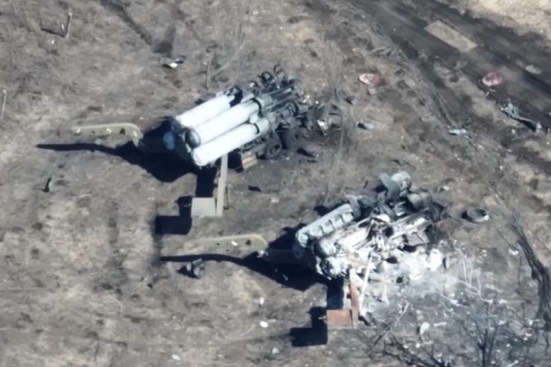 Уничтоженная позиция дивизиона зенитного ракетного комплекса (ЗРК) С-300 ВСУ