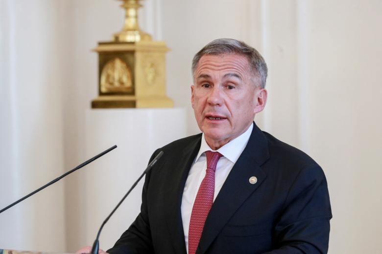 Рустам Минниханов