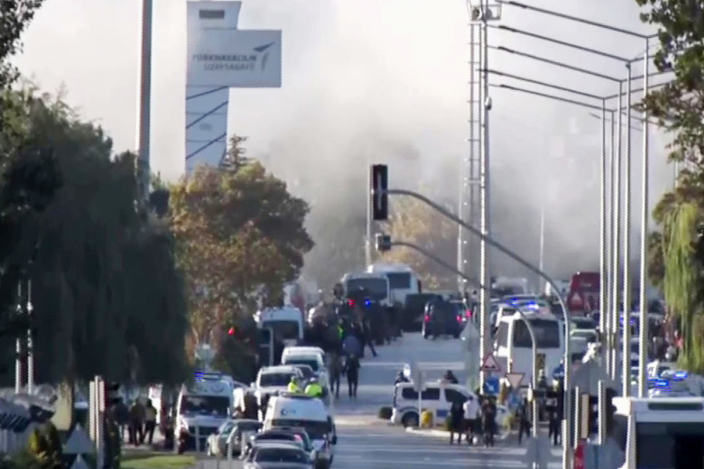 В Анкаре в результате теракта на объекте компании TUSAS погибли люди