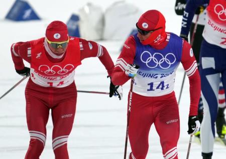 Большунов и Терентьев стали бронзовыми призёрами командного спринта
