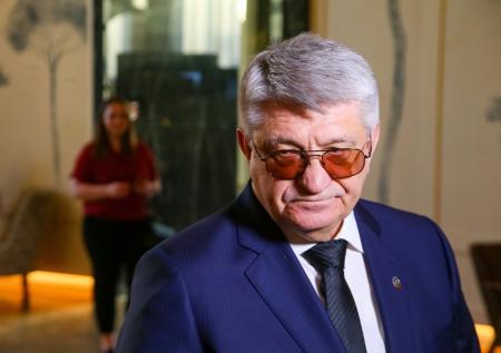 Сокуров завершает карьеру после запрета «Сказки»: что он сделал для кино