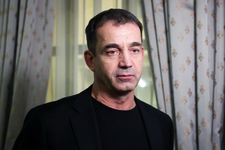 Дмитрий Певцов
