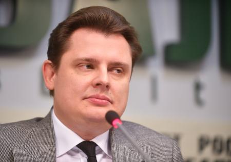 Понасенков заявил, что напавший на него Олег Дибров «сам себя уничтожил»