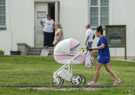 Россиянкам могут продлить выплаты декретных при рождении второго ребенка